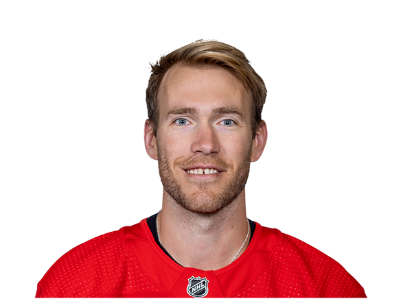 Carter Rowney headshot