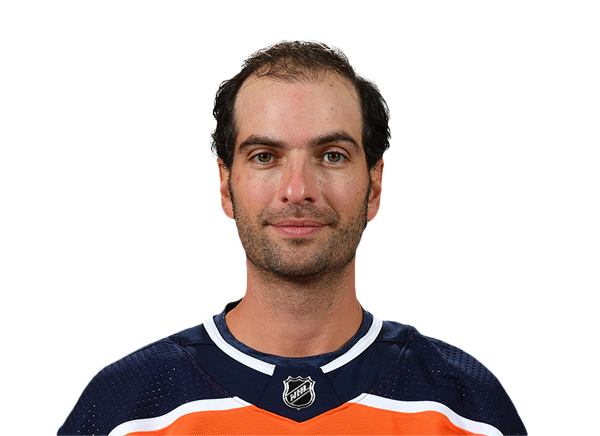 Alvaro Montoya headshot