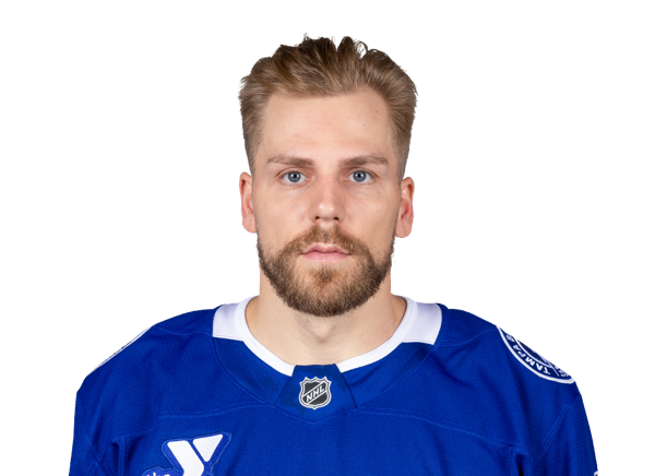 Erik Cernak headshot