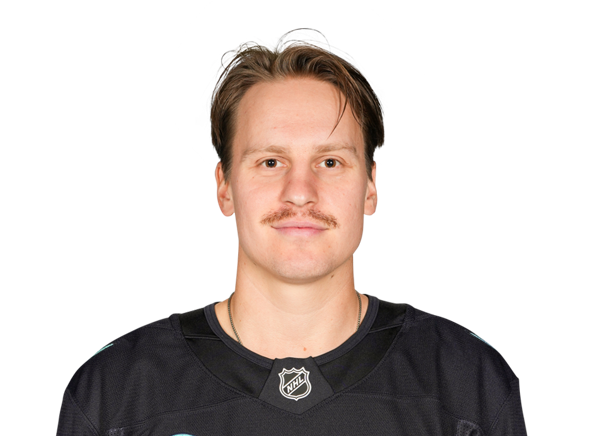 Eeli Tolvanen headshot