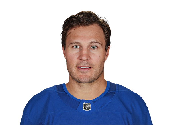 Luke Schenn headshot