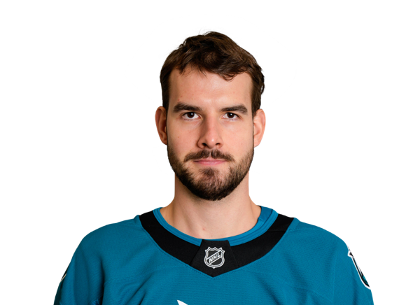 Jakub Skarek headshot