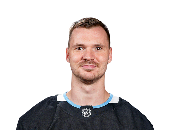 Milos Kelemen headshot