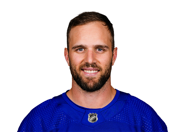 Riley Sheahan headshot