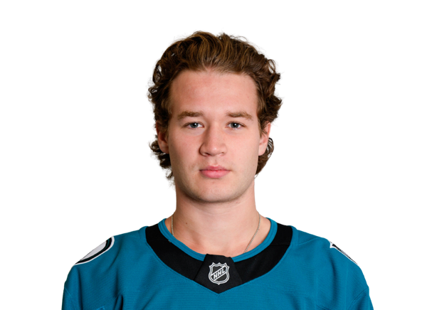 Cam Lund headshot